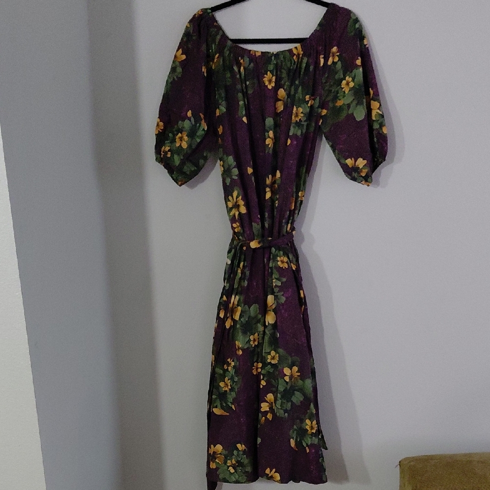 Chic Long Sleeve Floral Dress in Purple